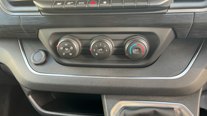 Renault Trafic Lwb Diesel LL30 Blue dCi 150 Extra [Safety] Van - Image 30